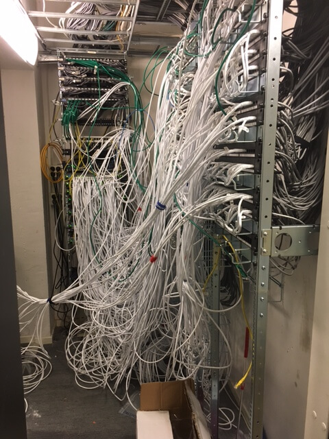 messy cabling before cleanup